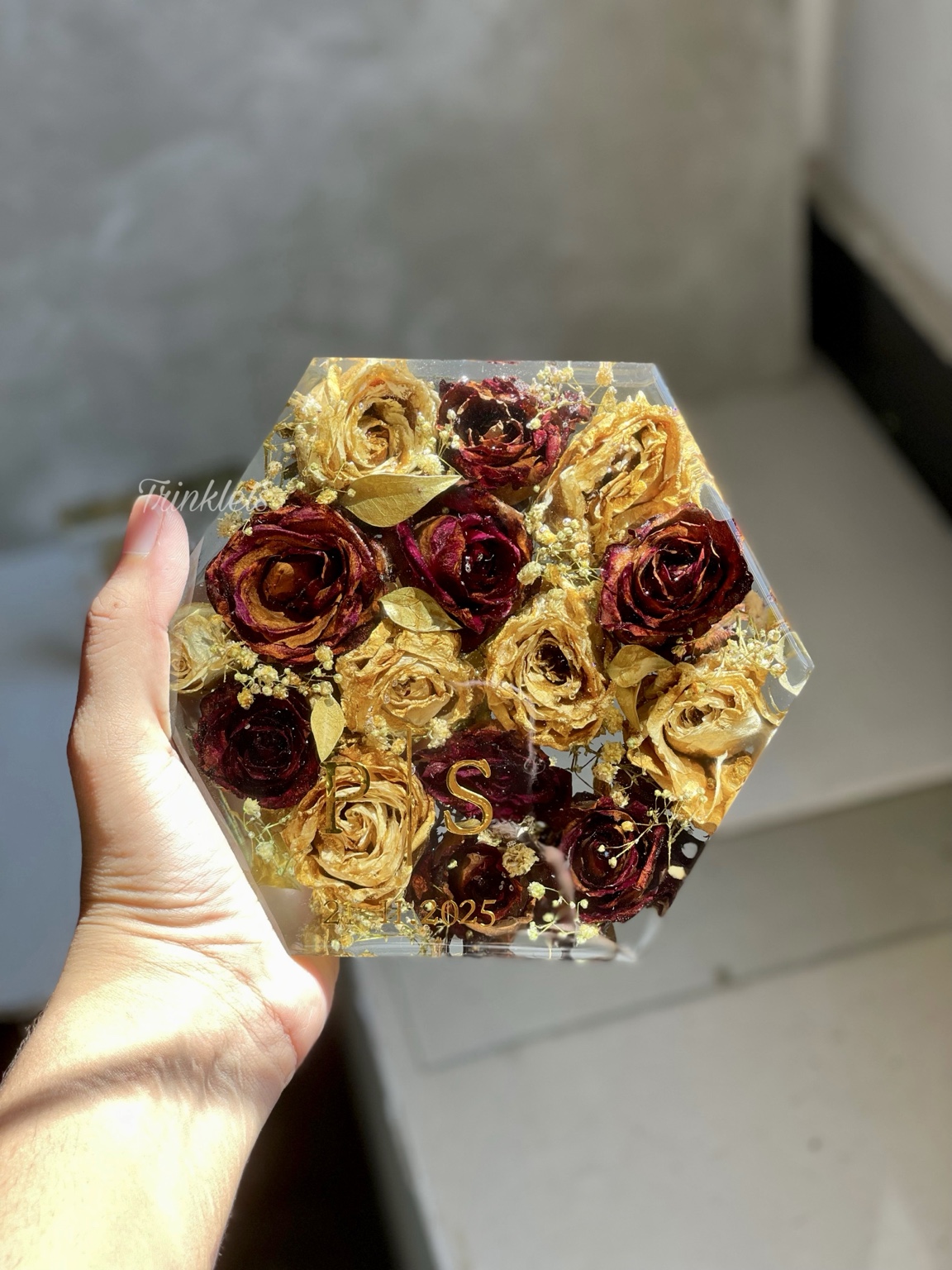 Small hexagon floral preservation